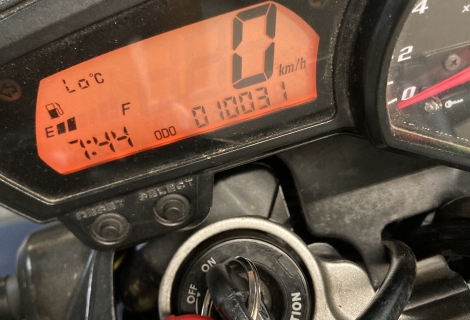 FZ 6 S2